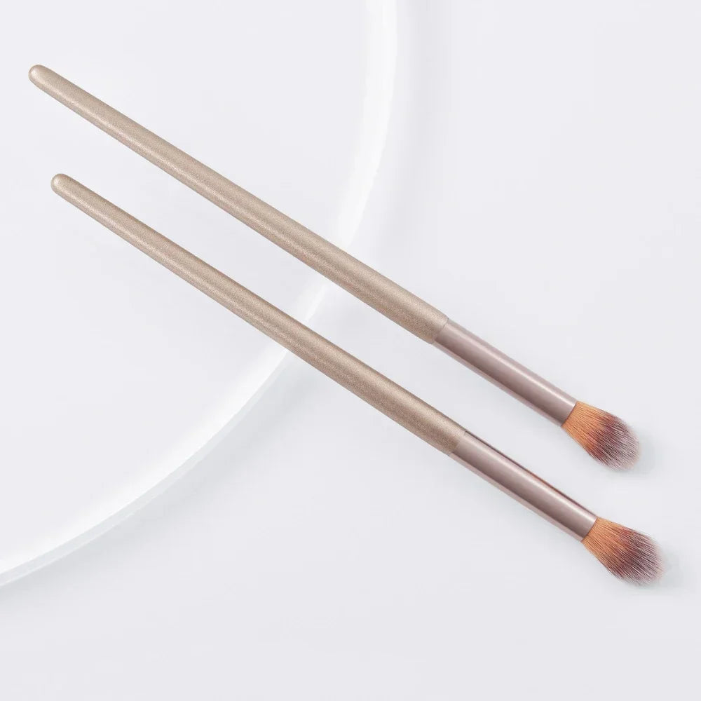 Makeup Brushes 2Pcs Professional, Nose Shadow Highlighting Brush Face Makeup, Blending Smudge Shader Beauty Brushes