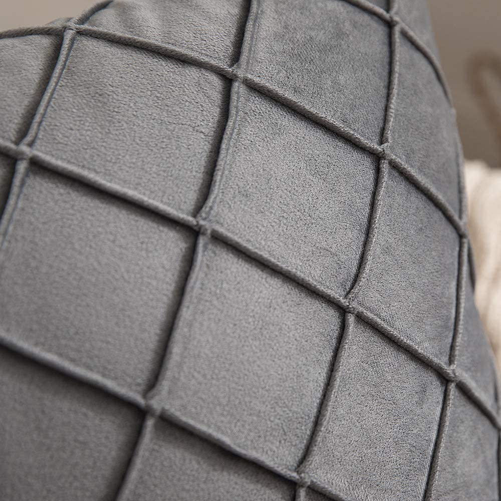 Nordic Dark Gray Velvet Cushion Covers Plaid Pillowcases Decorative Pillow Covers for Sofa and Home Decor