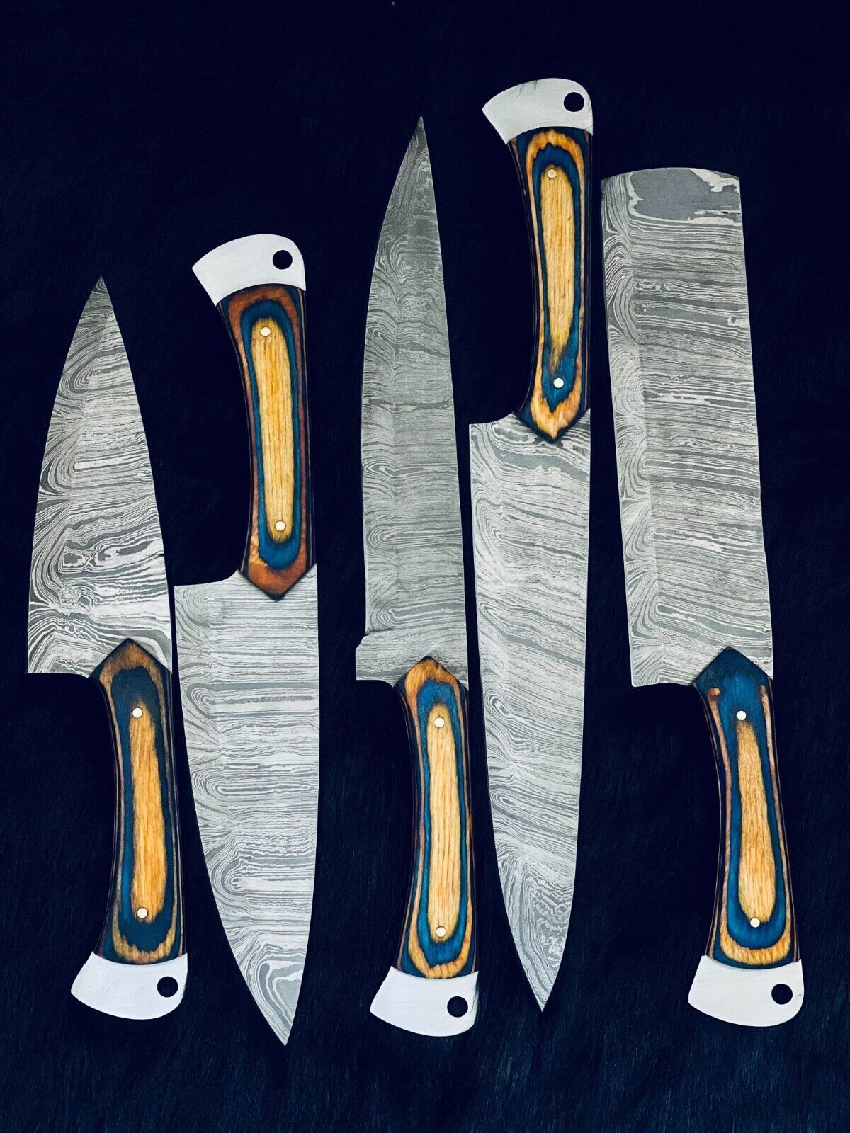 Twist Pattern Damascus Chef Knife Set Professional Handmade Knives 3