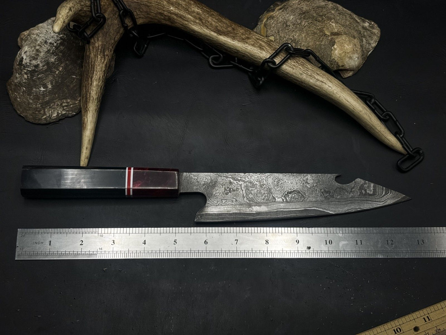 Unique Handmade Damascus Steel Knife Resin Handle Full Tang Blade 3