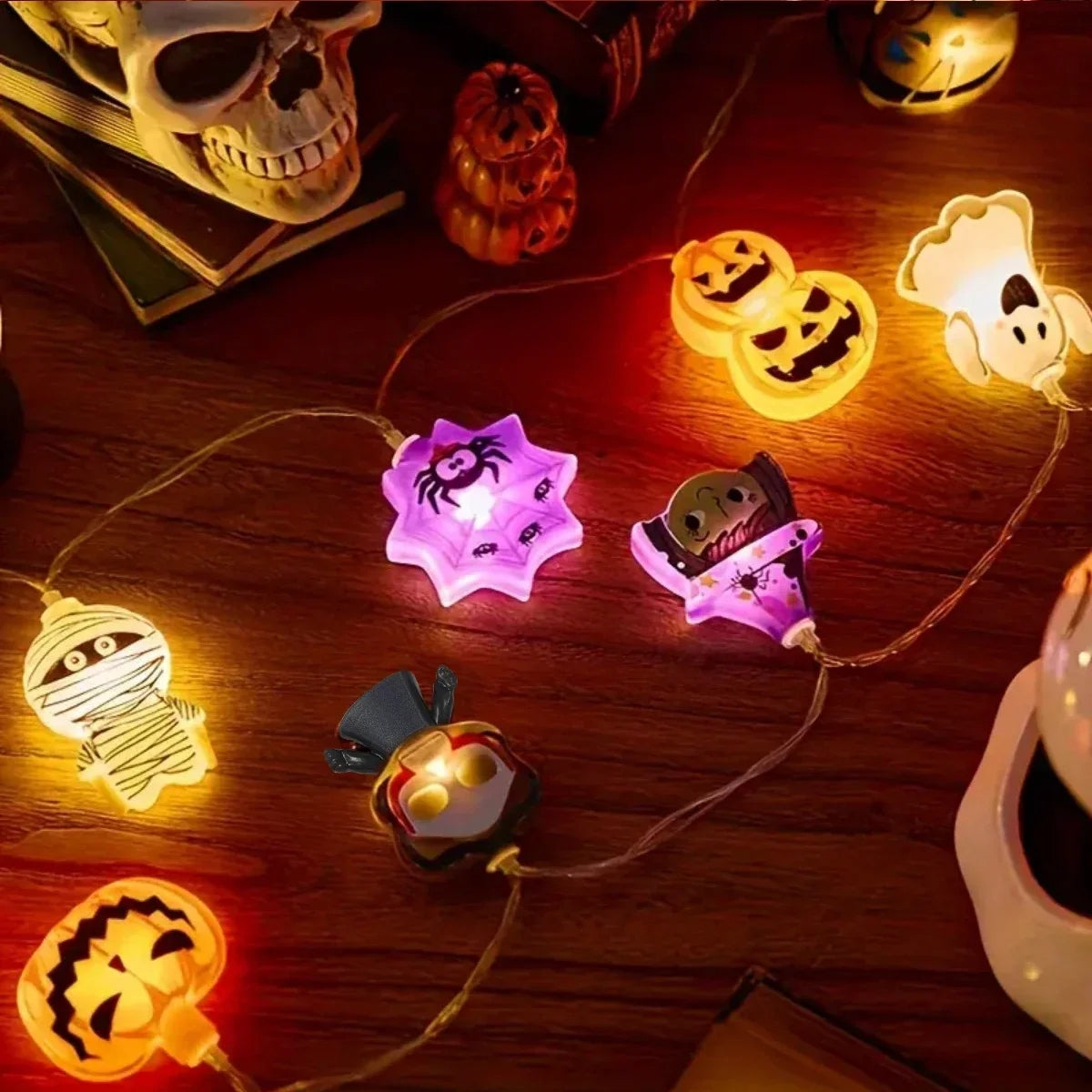 Battery Operated Halloween String Lights, Waterproof Starburst, Spider, and Skeleton Design for Camping, Curtain
