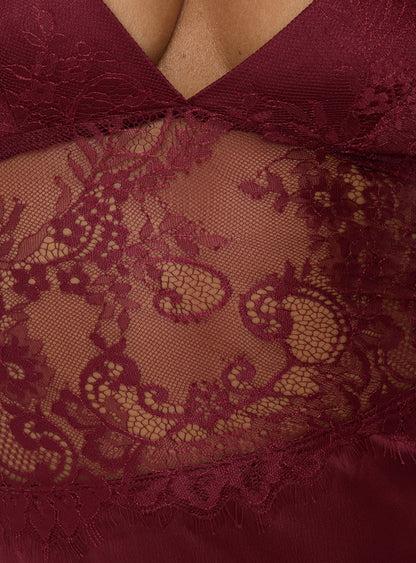 Lusta Plunge Lace Maxi Dress Cherry