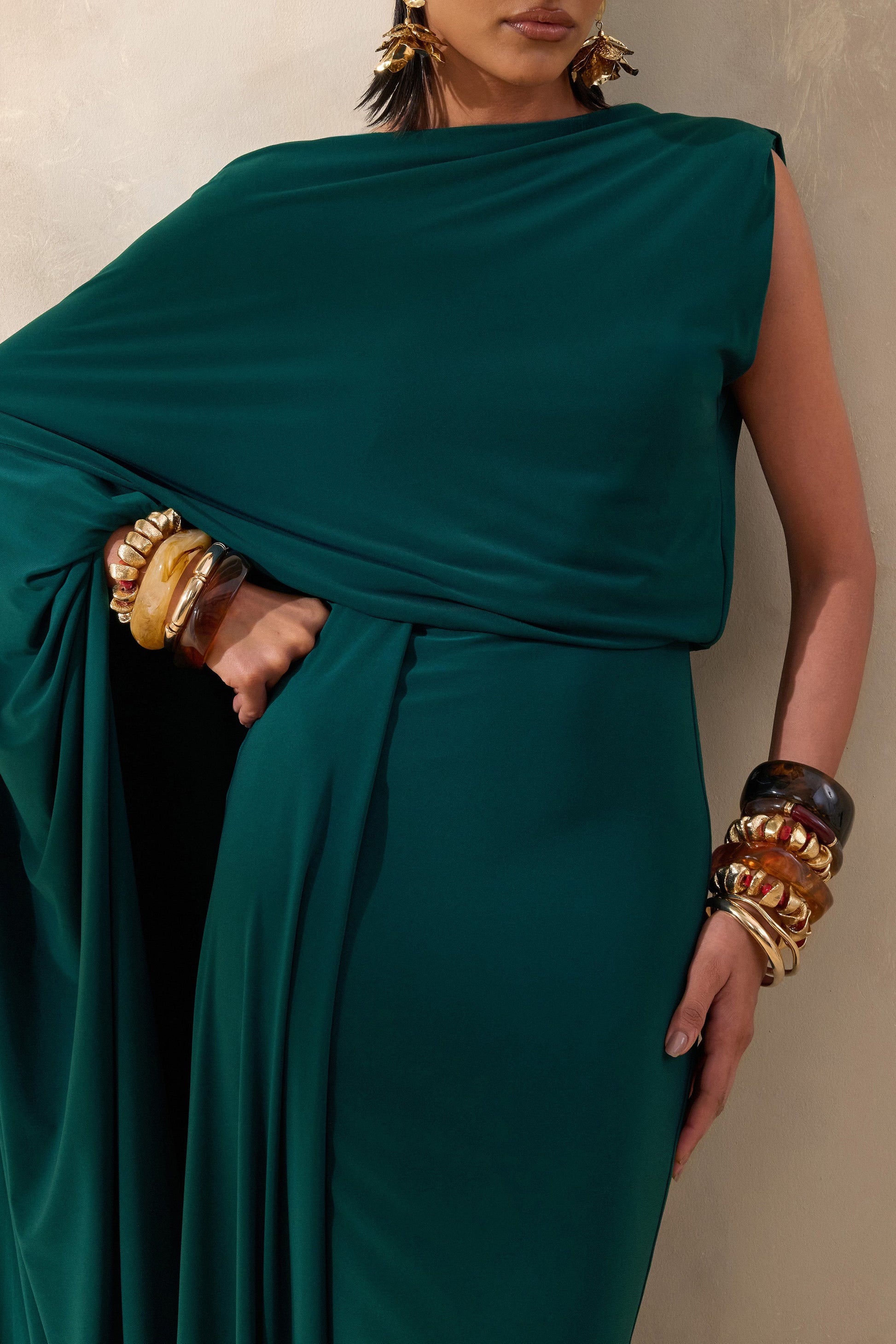 Carenza | Dark Green Wide-Neck Maxi Dress With Cape-Sleeve