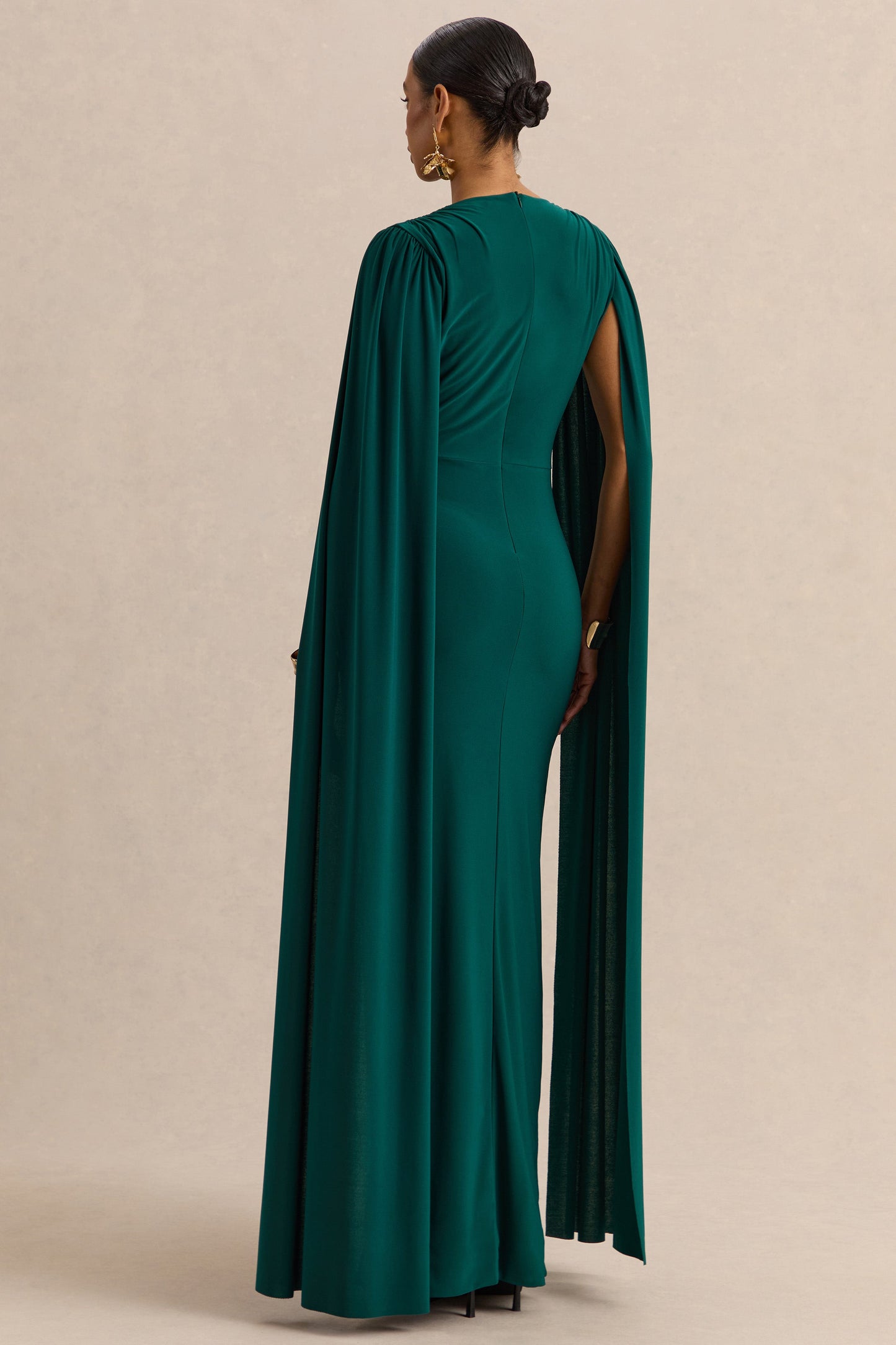 Ulissia | Bottle Green V-Neck Maxi Dress With Cape-Sleeves