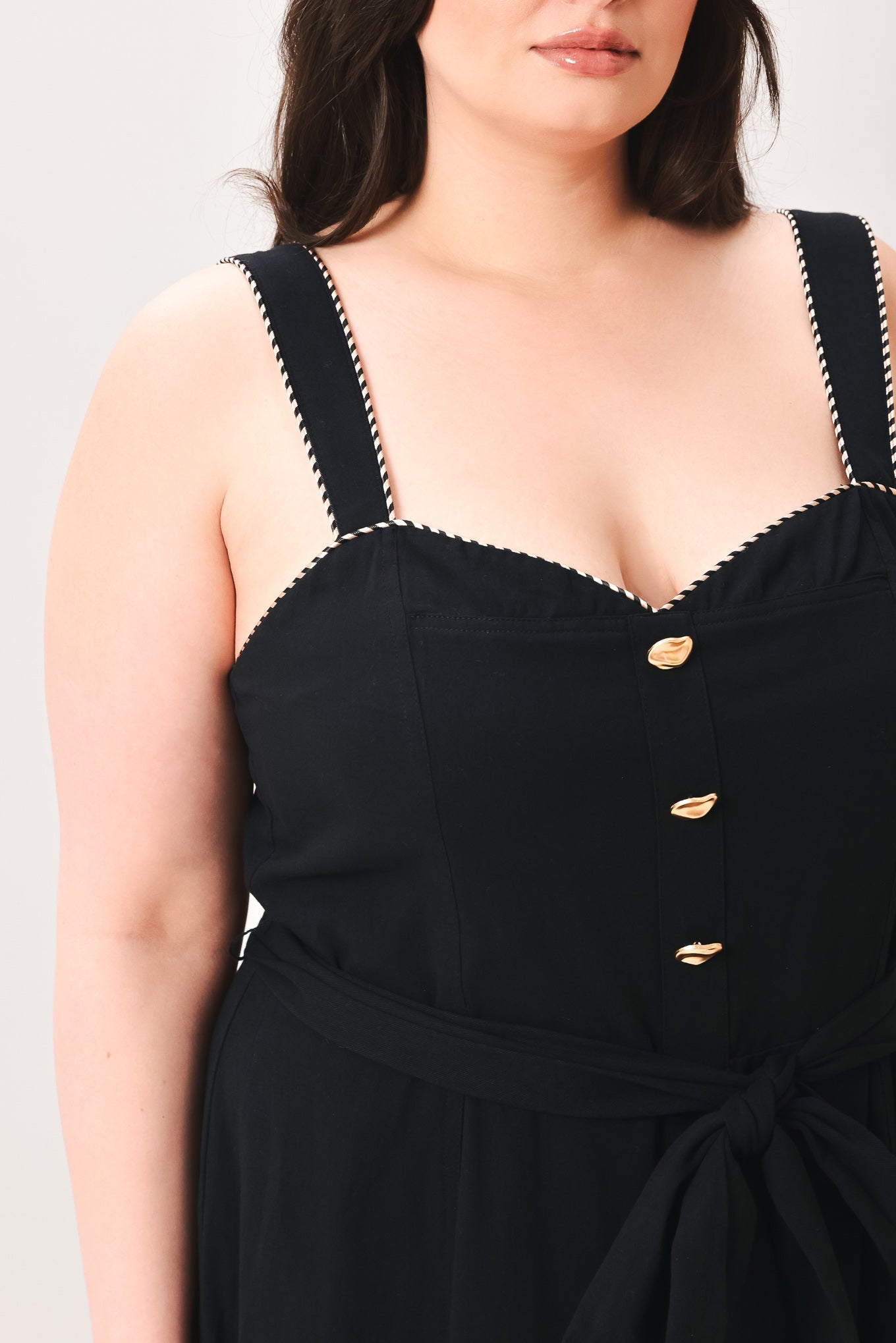 LOVELY NOIR BLACK MIDI DRESS