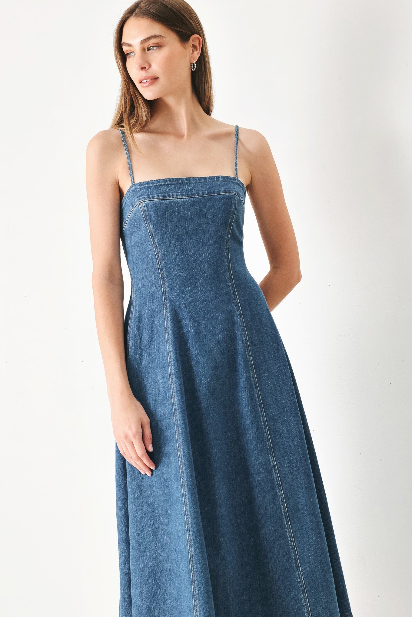 SUMMER INDIGO STRAIGHT NECK DENIM MIDI DRESS