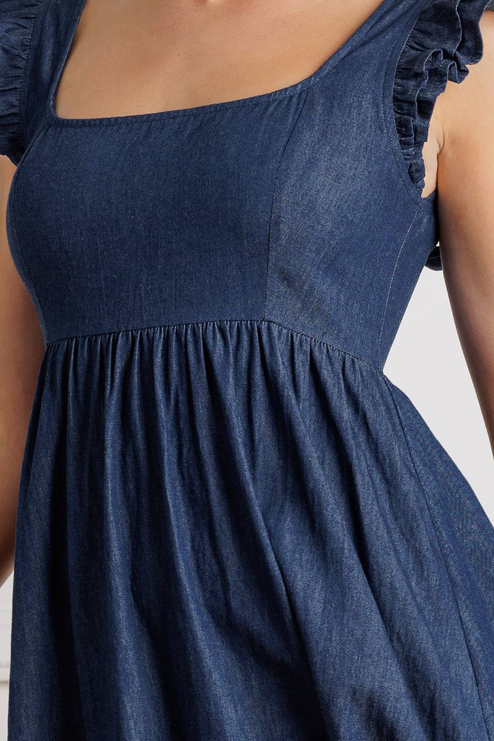 SOUTHAMPTON STROLL DARK CHAMBRAY MIDI DRESS