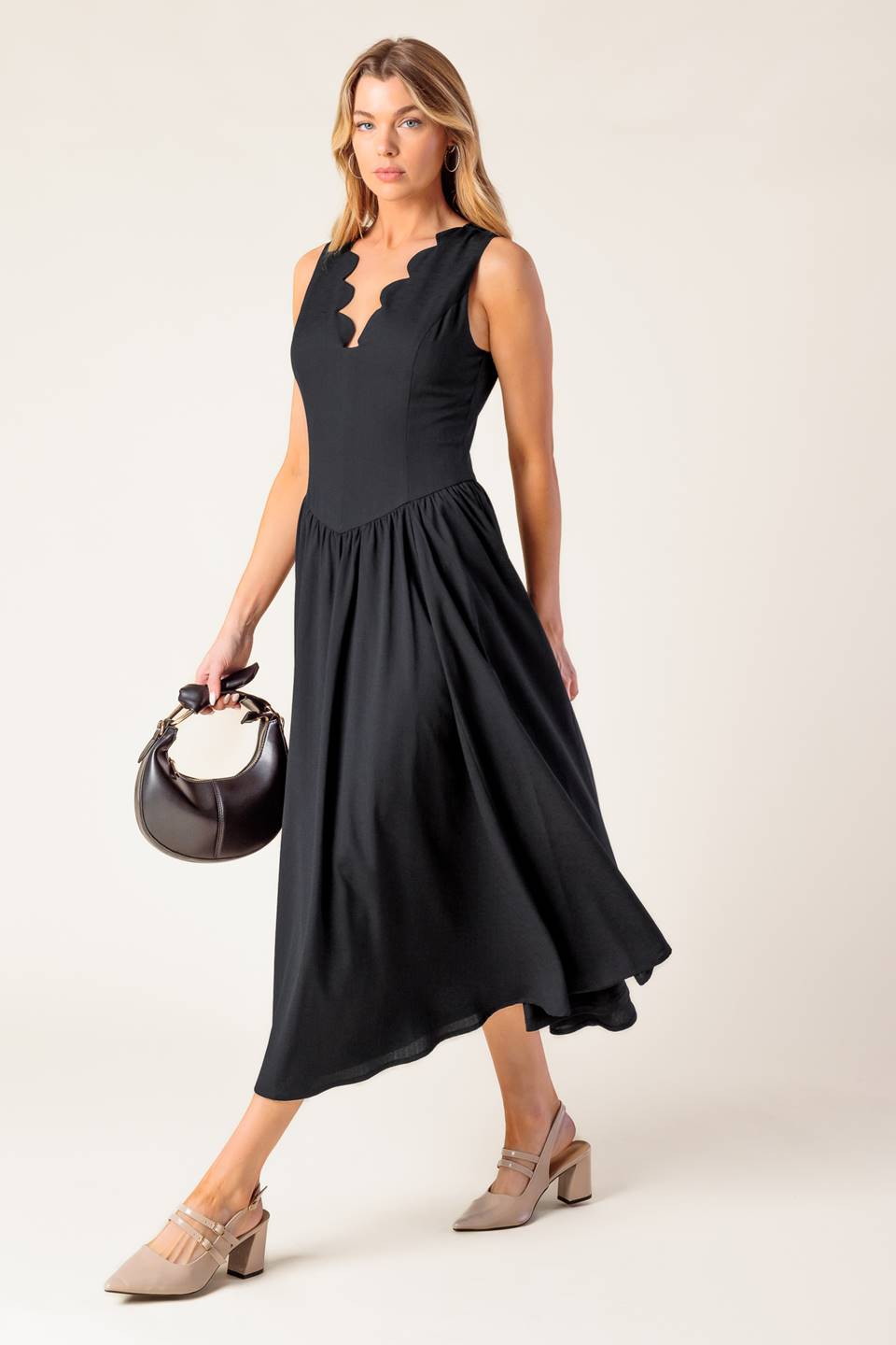 FOR THE RECORD SCALLOP-V MIDI DRESS BLACK