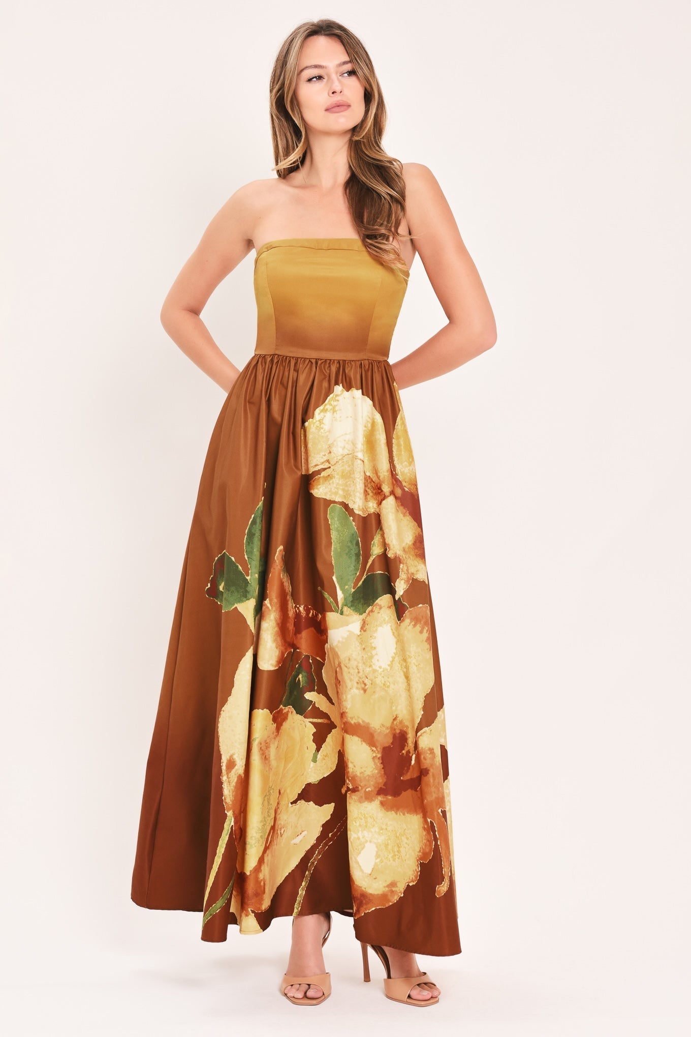 GOLDEN ROSE GLOW STRAPLESS FLORAL PRINT MAXI DRESS