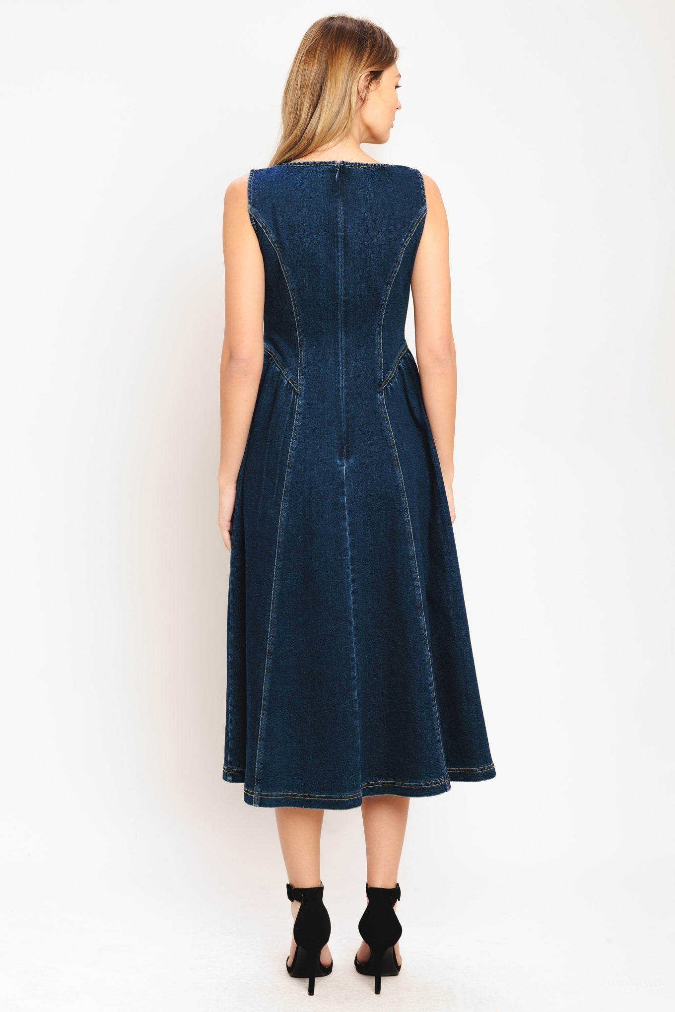 EFFORTLESS POLISH BUTTON FRONT DENIM MIDI DRESS