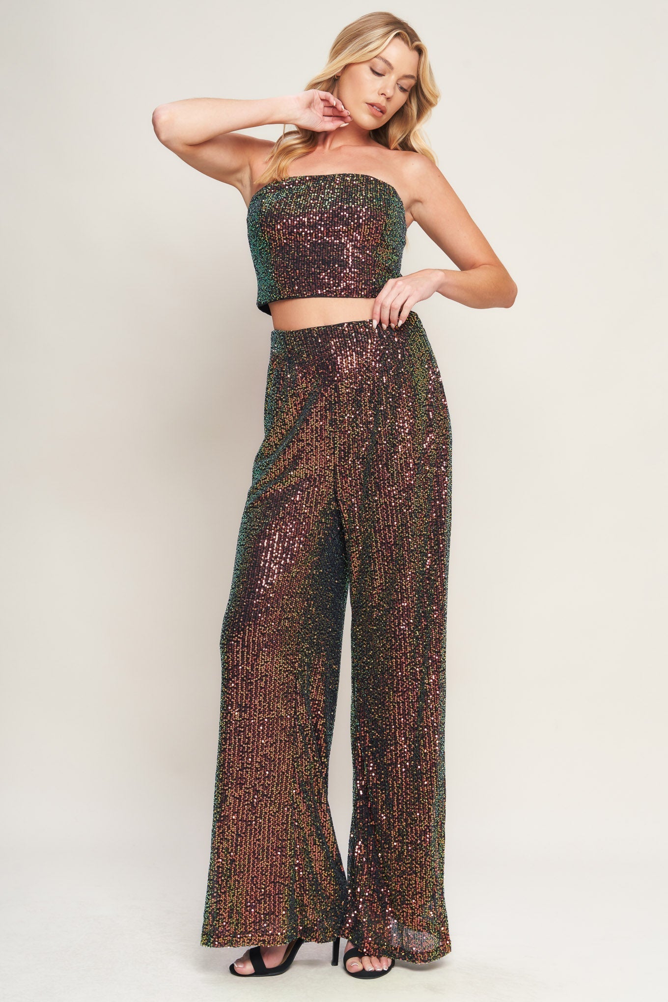 CHARMING COMPOSURE SPARKLY SEQUIN CROP TOP & PANT SET