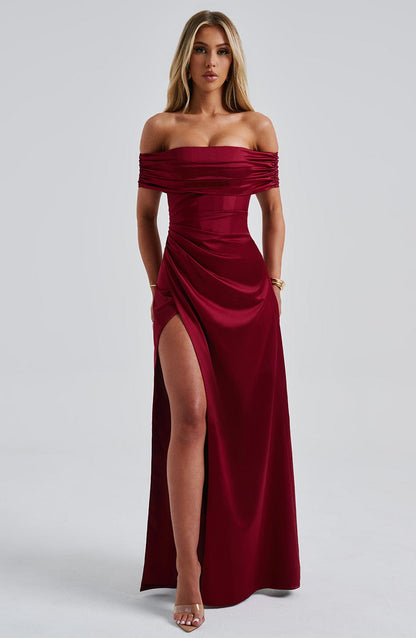 Gwendolyn Maxi Dress Burgundy