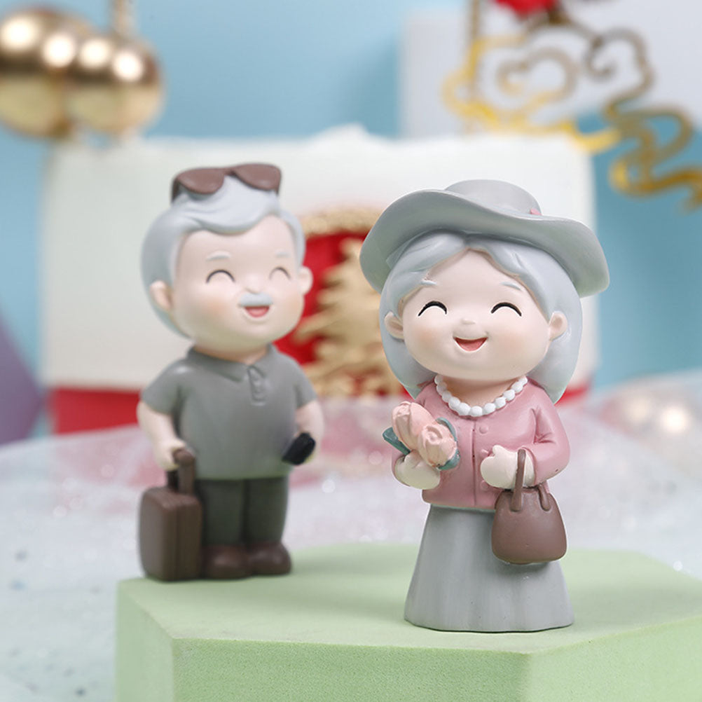 2pcs Resin Elderly Couple Statue, Traveling Grandparents Figurine, Loving Grandma Grandpa Desktop Ornament Home Garden