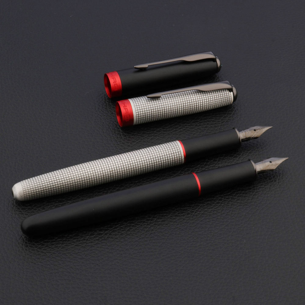 Classic Luxury Fountain Pen with Checkered Grab, Ash Feather Arrow Design, Tungsten Steel Black Nib, Ink Writing Pen