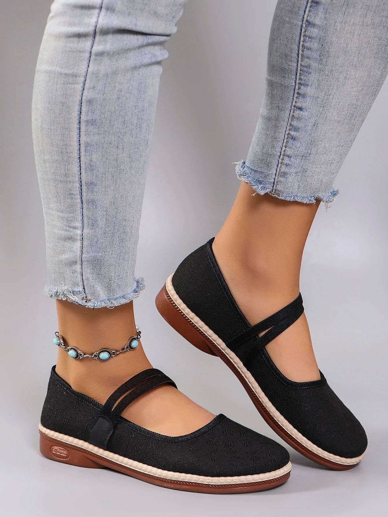 Womens Lightweight Breathable Casual Sports Flats 2