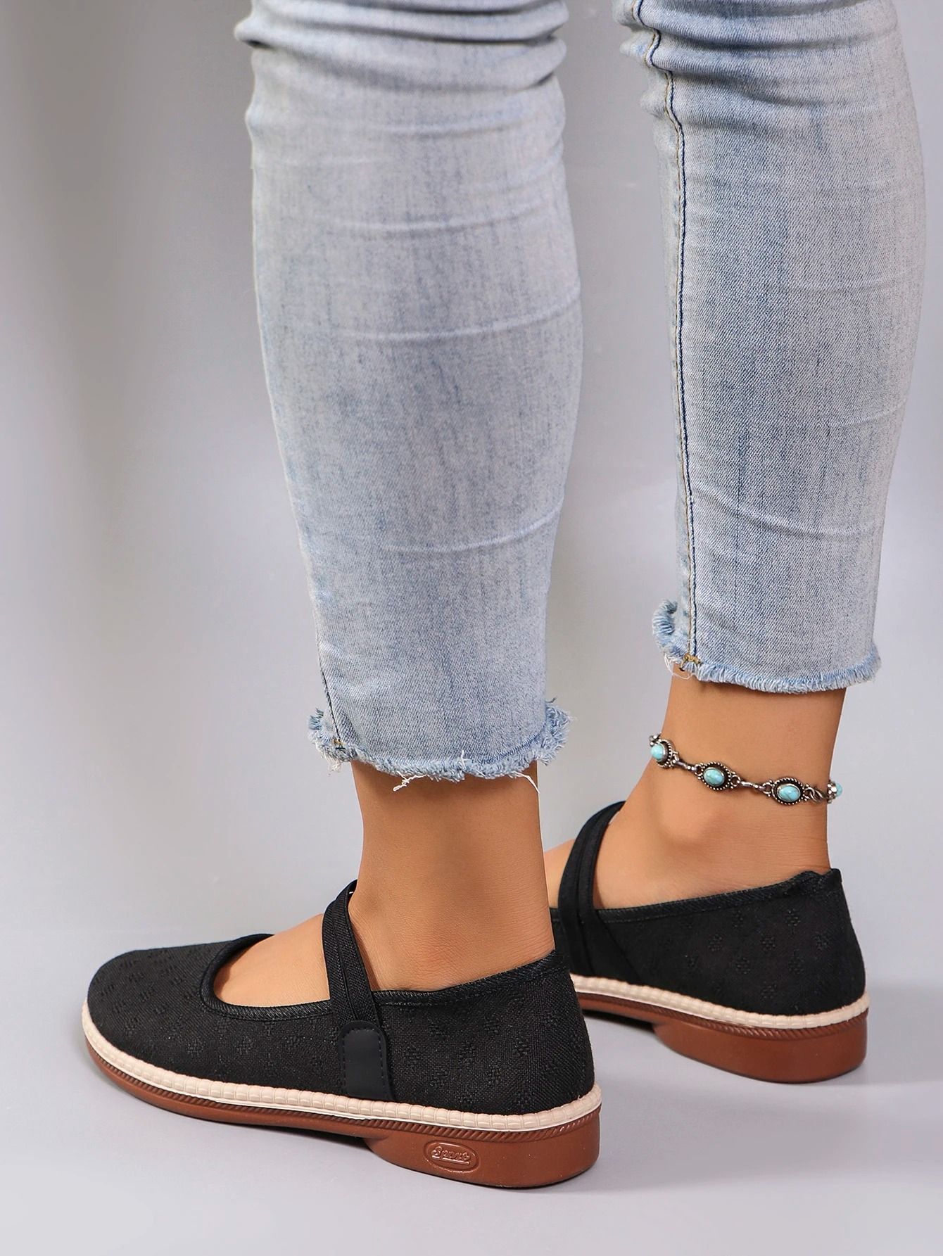 Womens Lightweight Breathable Casual Sports Flats 3