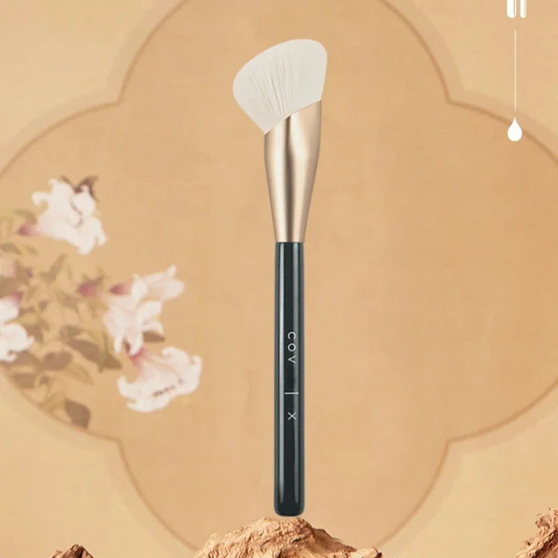 Professional Full Coverage Fingertip Large Foundation Brush,Liquid Touch Contour Makeup Brush Cosmetic Tool for Smooth