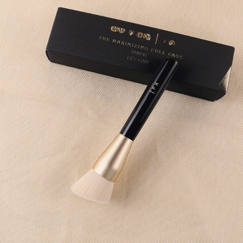 Professional THE MAXIMIZING FULL FACE BRUSH Angled Smooth Foundation Cream Makeup Brush for Perfect Blending