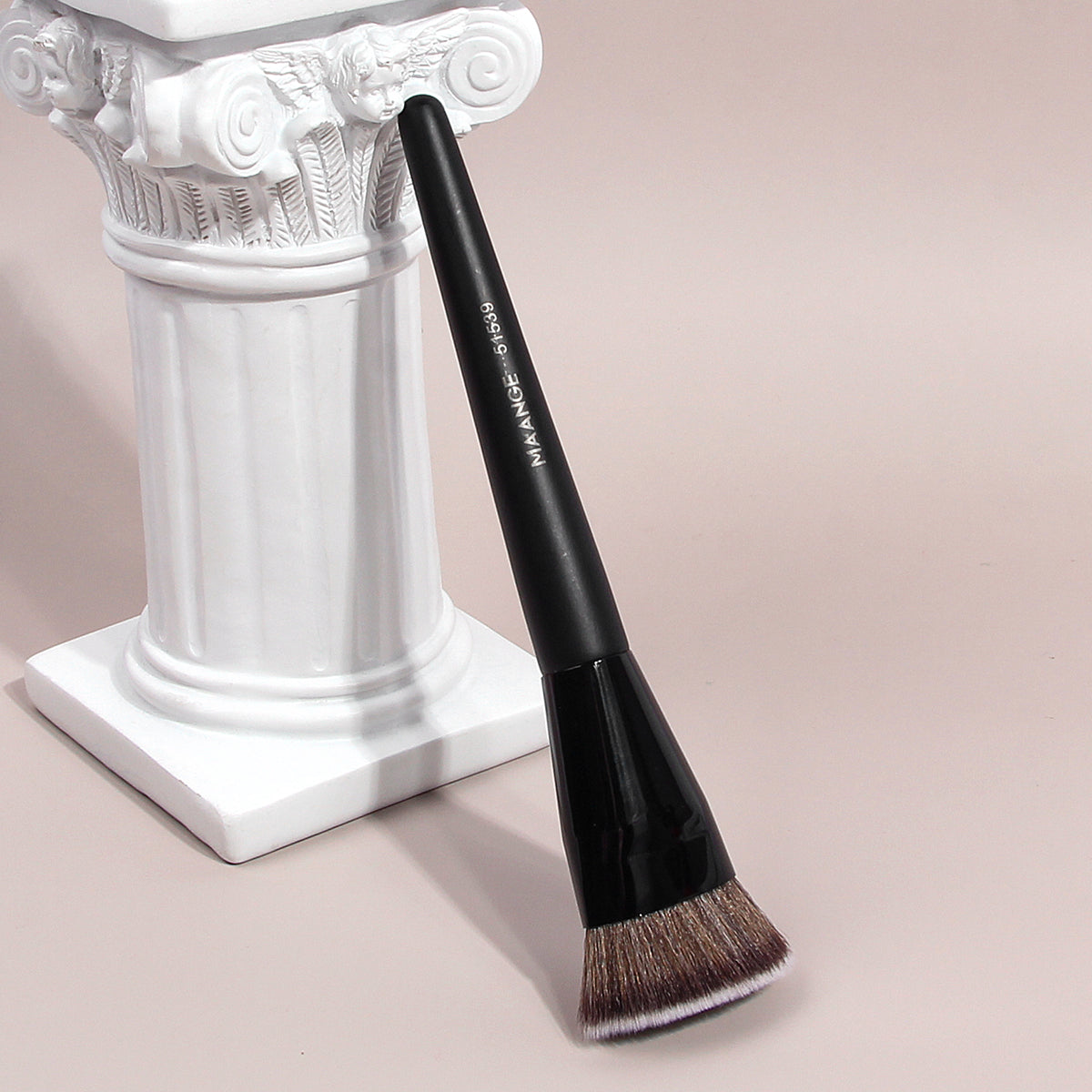 MAANGE Flat Head Foundation Brush Single Flat Round Tube with Box, Skin-Friendly Makeup Brush for Powder, Blush