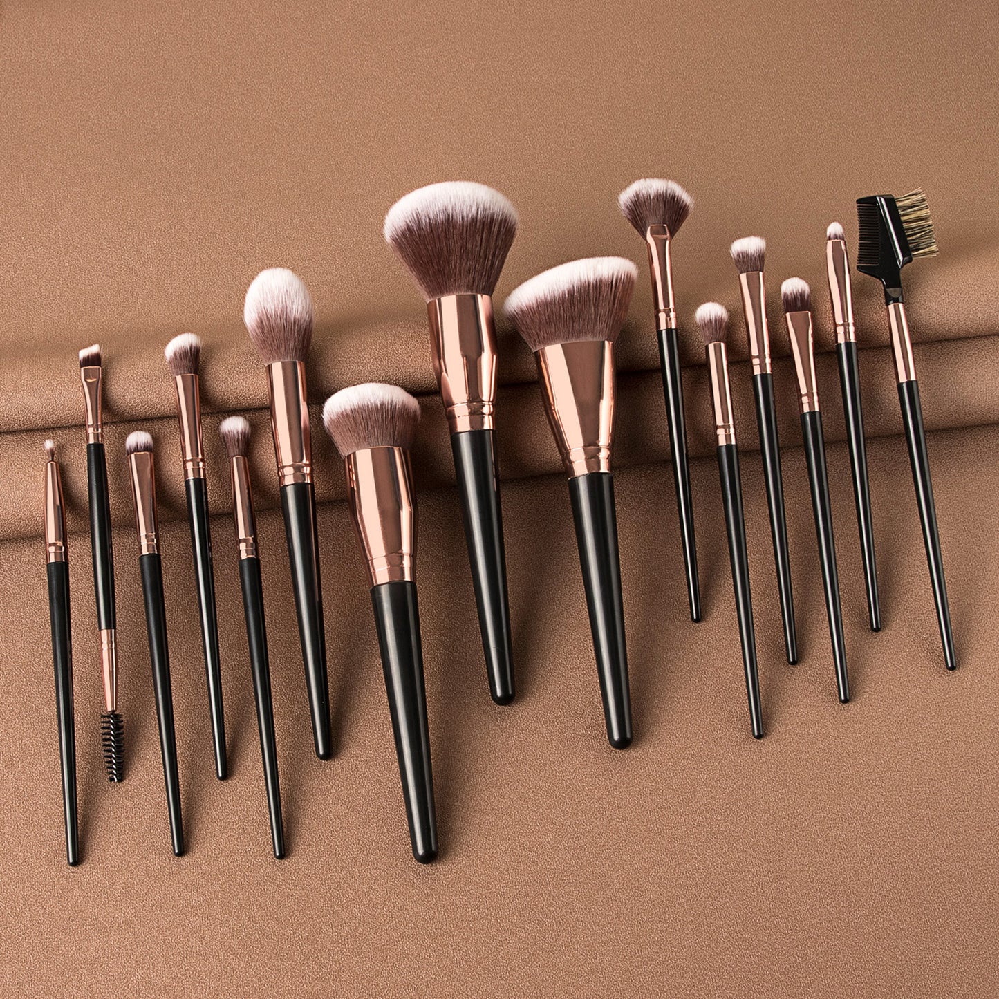 Black Makeup Brush Sets Professional Natural Fiber Hair Brush Foundation Kakubi Contour Eyeshadow Blending Beauty Tool