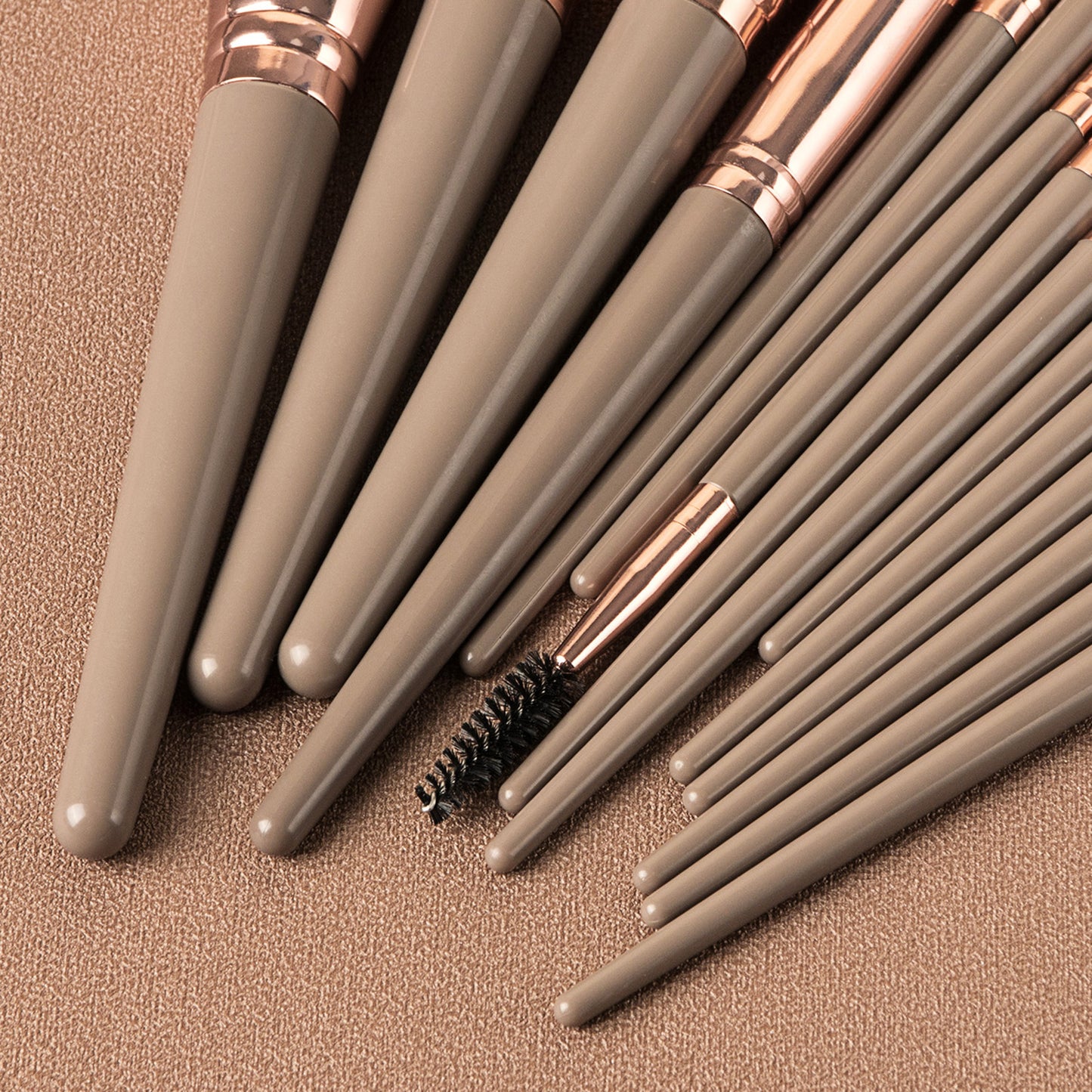 Black Makeup Brush Sets Professional Natural Fiber Hair Brush Foundation Kakubi Contour Eyeshadow B 4