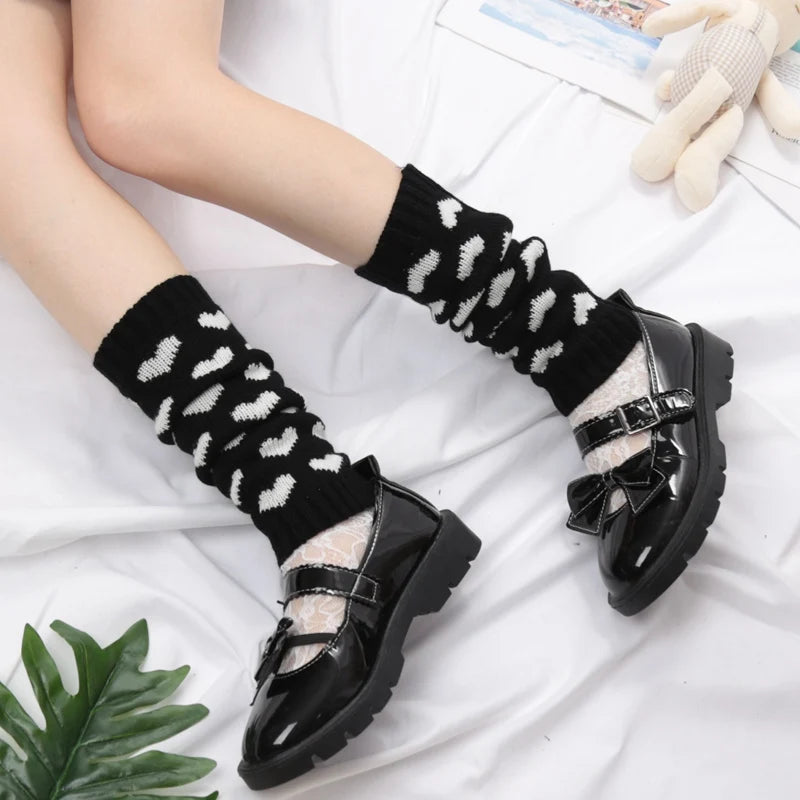 Y2K Woman Leg Warmers, Japanese Lolita Style Knitted Knee Warmers for Girls, Black Heart Pattern Long Socks for Autumn