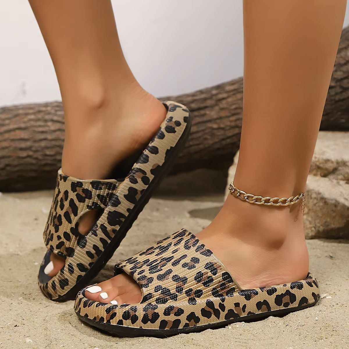 Womens Leopard Print Slippers  ThickSole Summer Slides For Indoor Shower  Beach Wear 3