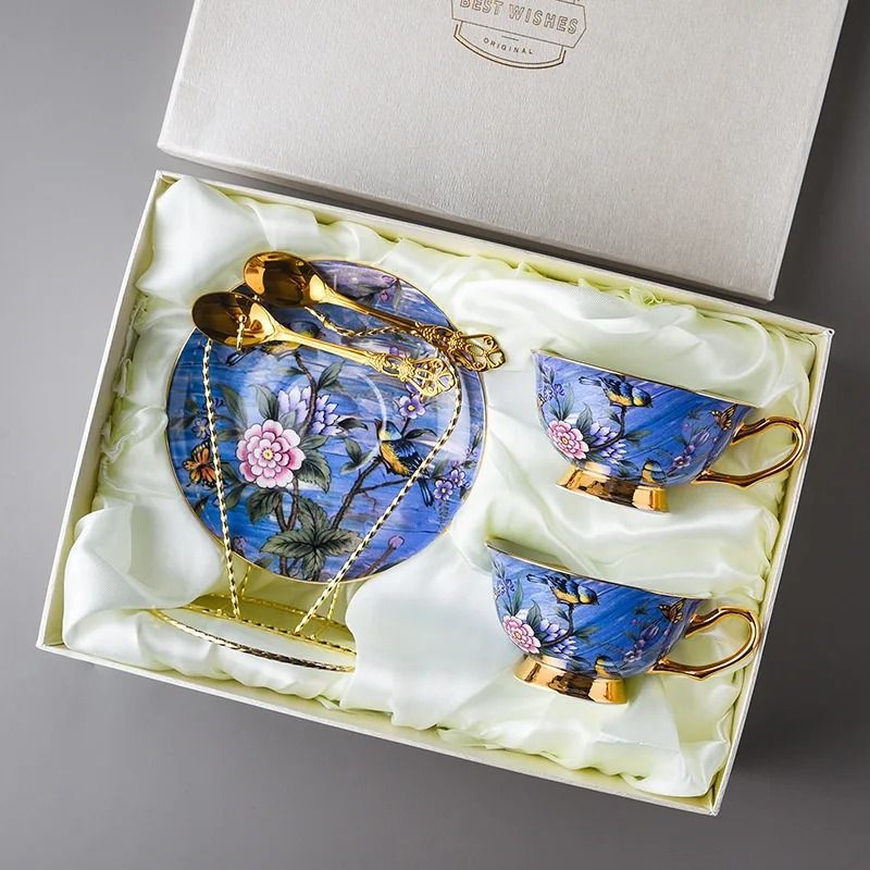 Luxury Bone China Tea And Coffee Set With Elegant Bird Design 4