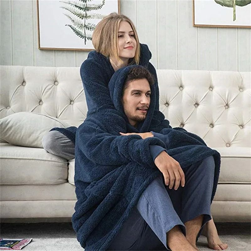 Cozy Winter Fleece Hooded Pullover With Pockets 1