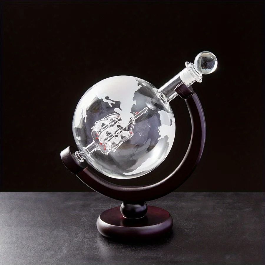 Globe Whiskey Decanter With Wooden Stand 900ml With Optional Glasses 4