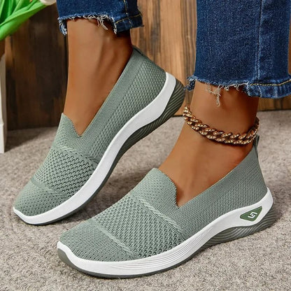 Breathable Knitted Wedge Heel Slip On Sneakers for Women