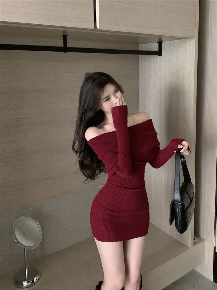 Elegant Black Off Shoulder Mini Dresses, Long Sleeve Fashion Slim Sexy Women Autumn Winter Bodycon Sweater Dress