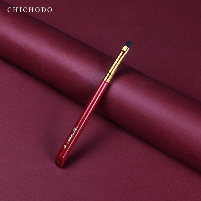 High Quality Luxury Makeup Brush Eyeliner Brush with Soft Natural Animal Hair, Red Rose Makeup Tool