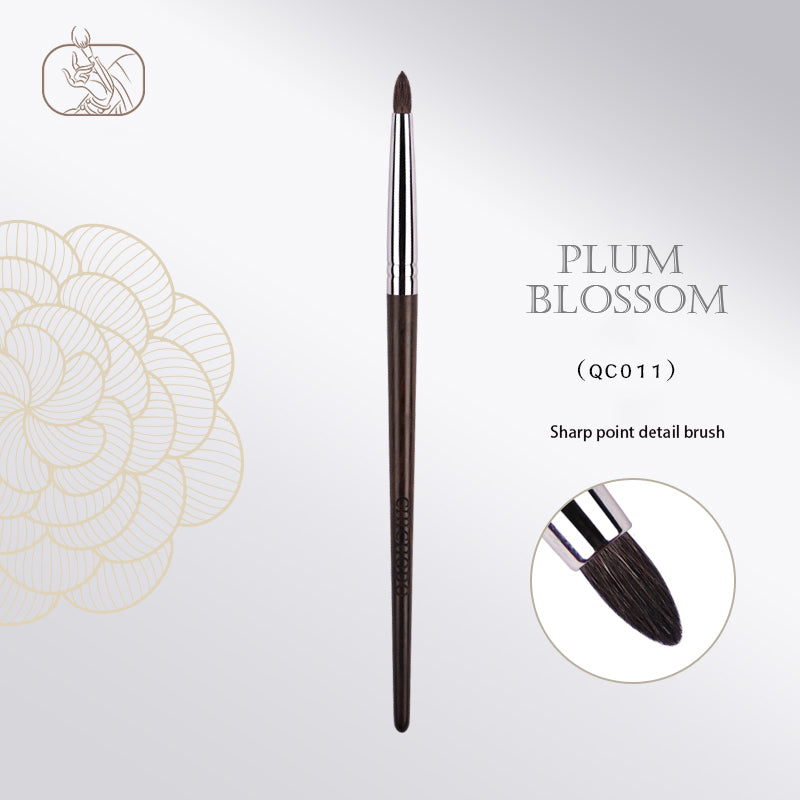 Premium CHICHODO High-End Makeup Brush Crease Brush Eyeshadow Brush with Goat Hair Pointed Detail Brush for Precision