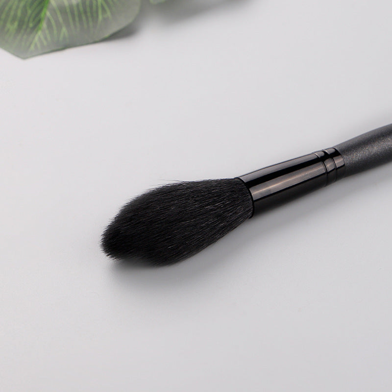 Buffing Makeup Brush, Highlighter Wood Handle Blusher, Contour Powder Goat Hair Makeup Brushes