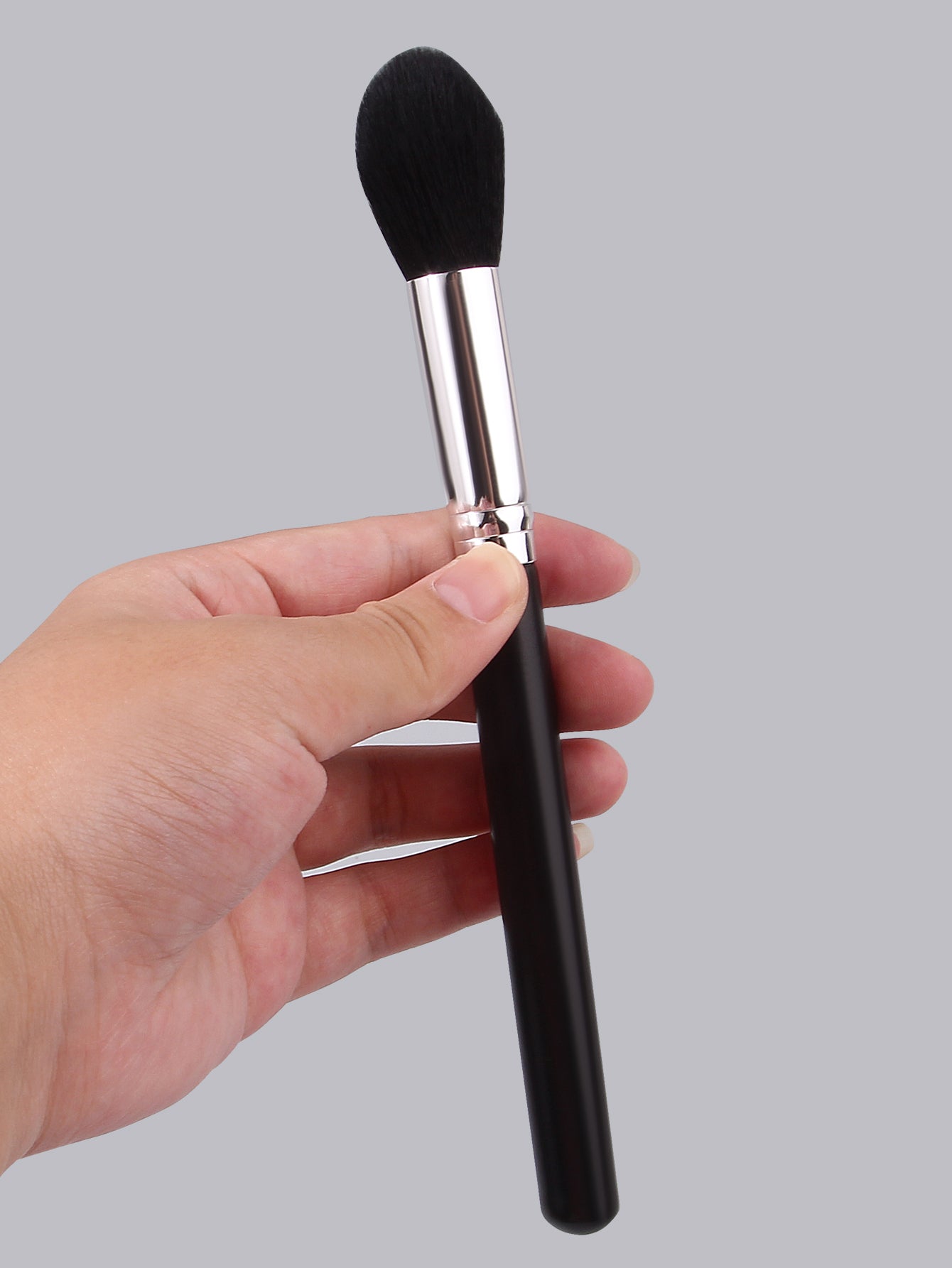 Soft Bristle Blush Brush, High-quality Facial Makeup Brush, Flame High-gloss London Brush, Portable Beauty Tools