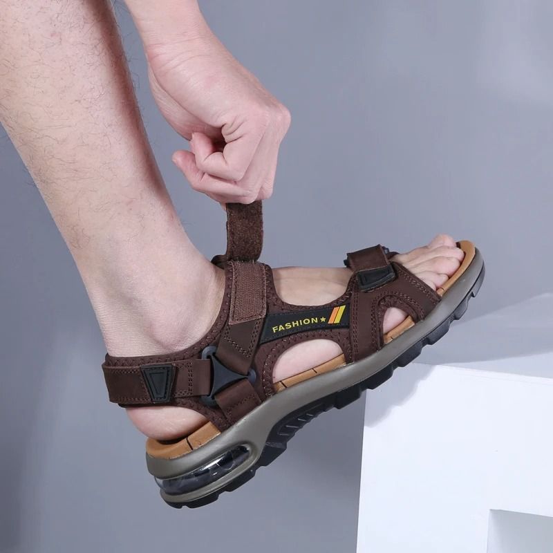 Mens Genuine Leather Roman Sandals Comfortable Summer Beach Flip Flops 4