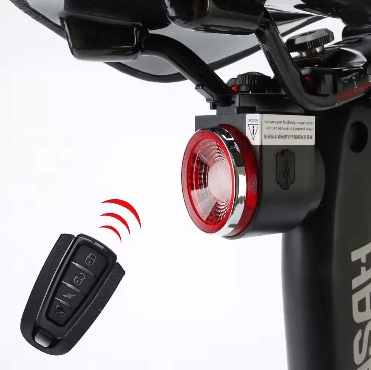 GuardianRide Pro Bicycle Rear Light With Alarm And Wireless Control 2