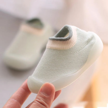 Soft Soled Baby Socks Shoes Infant Color Matching Toddler Girls Boys First Walkers Cute Child Floor Sneakers BeBe Doll