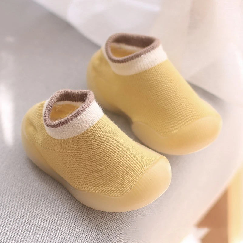 Soft Soled Baby Socks Shoes Infant Color Matching Toddler Girls Boys First Walkers Cute Child Floor Sneakers BeBe Doll