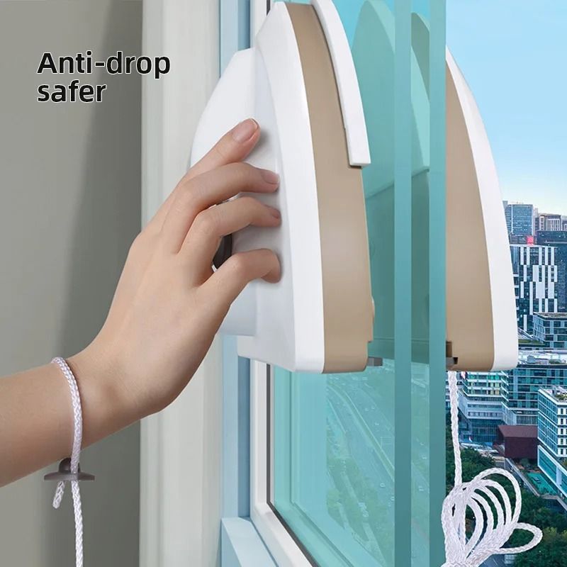 Magnetic DoubleSided Window Cleaner Brush With Automatic Water Discharge 1