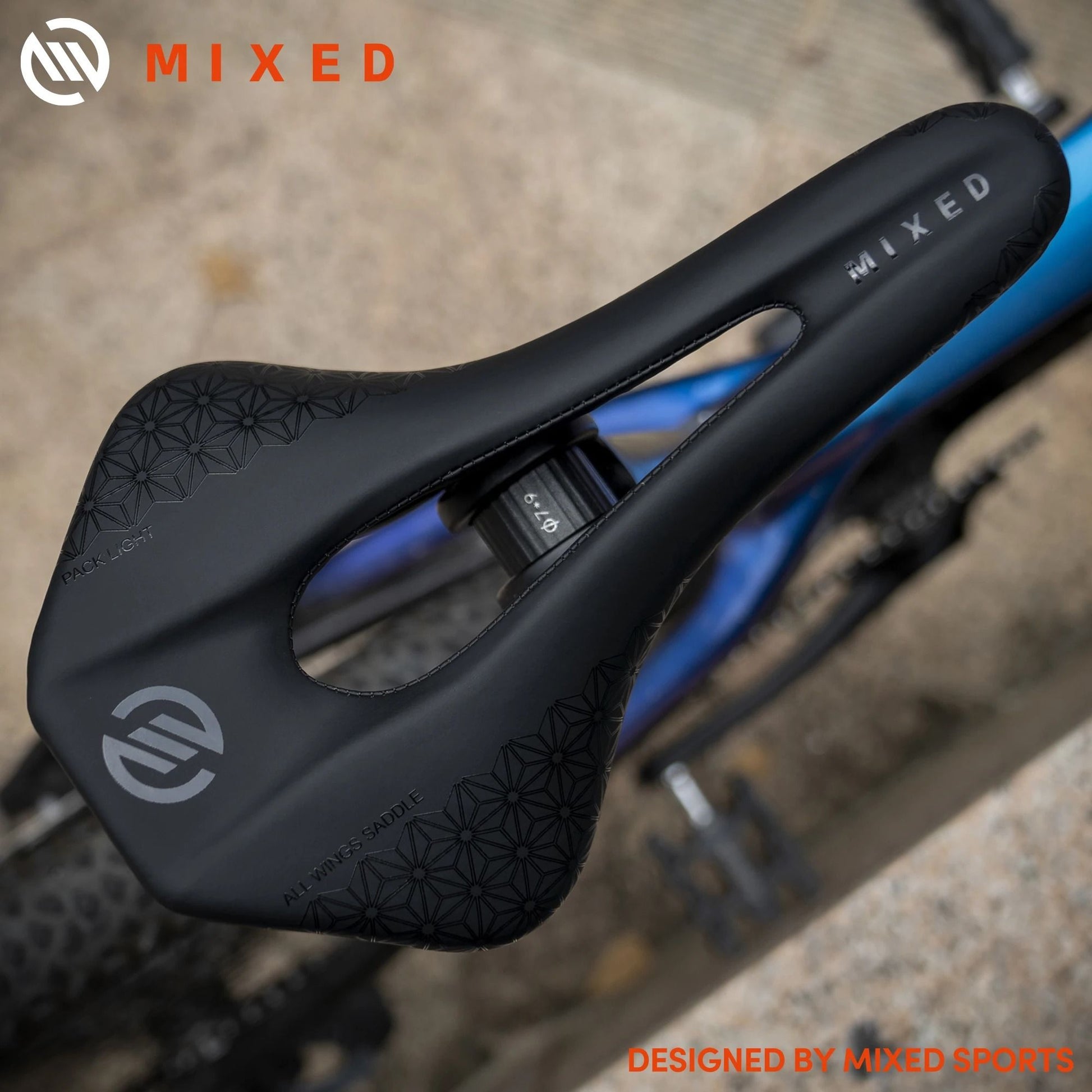 Lightweight Carbon Fiber Bike Saddle 143mm