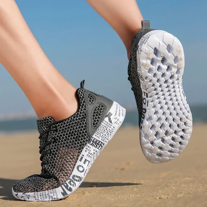 Mens Lightweight Mesh Aqua Shoes Quick Dry Breathable Water Sneakers 1