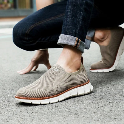Men Breathable Mesh Loafers Lightweight Summer Fashion Trainers