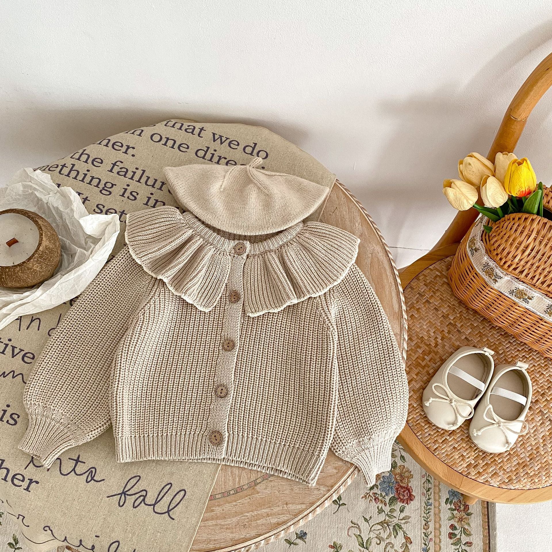 Girl Baby Fashion Ruffle Collar Knitted Coat Small Cardigan Sweater Top for Spring and Autumn Infants