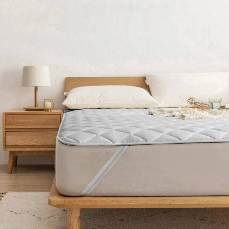 Ultrasonic Mattress Protector Washable Bed Cover With Elastic Band 2