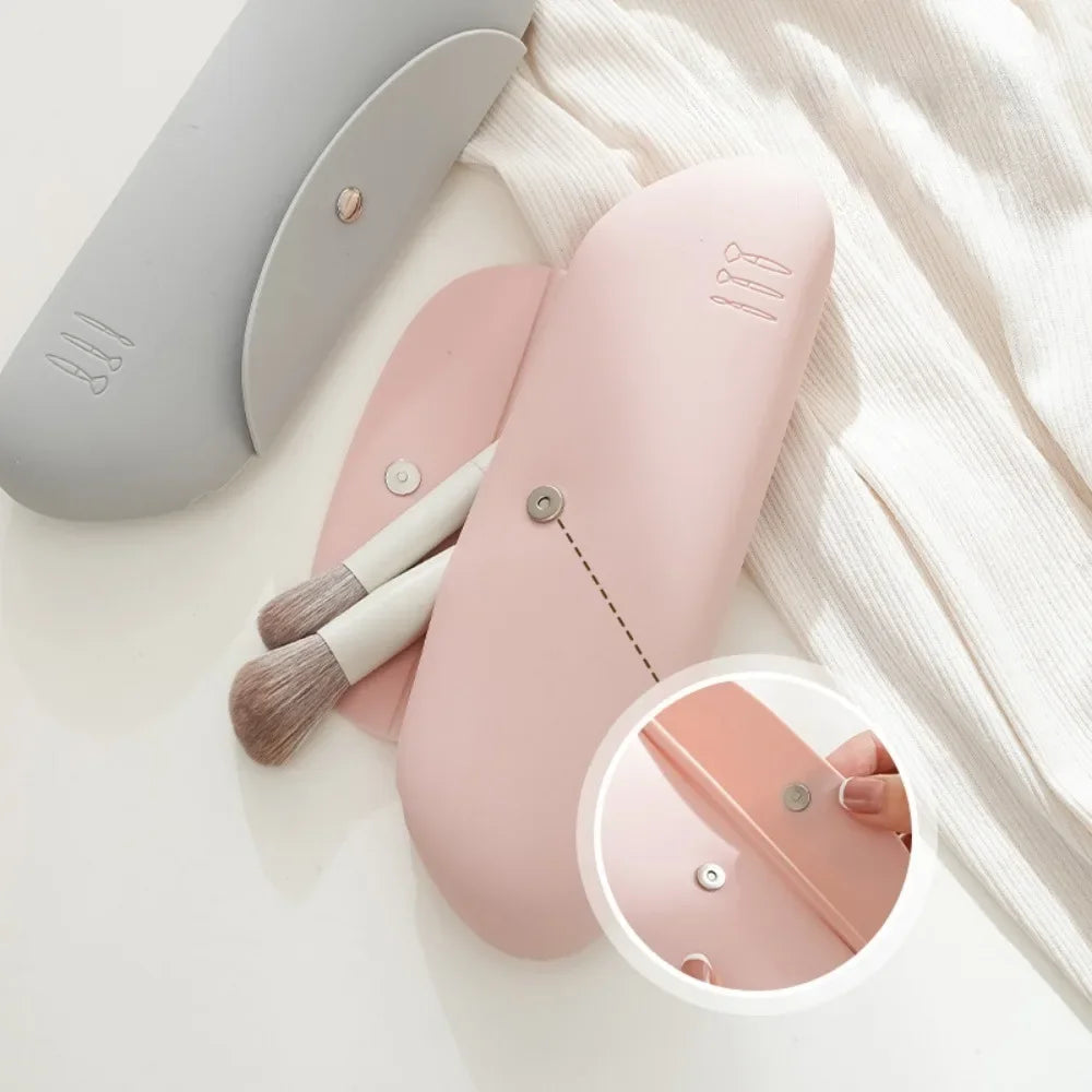 Portable Travel Makeup Brush Holder, Silicon Cosmetic Brushes Bag & Cosmetic Case for Travelling, Getting Ready & Makeup
