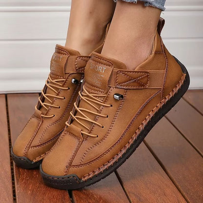 Womens MidTop Retro Workwear Boots  Fashionable British Style AntiSlip Shoes 4