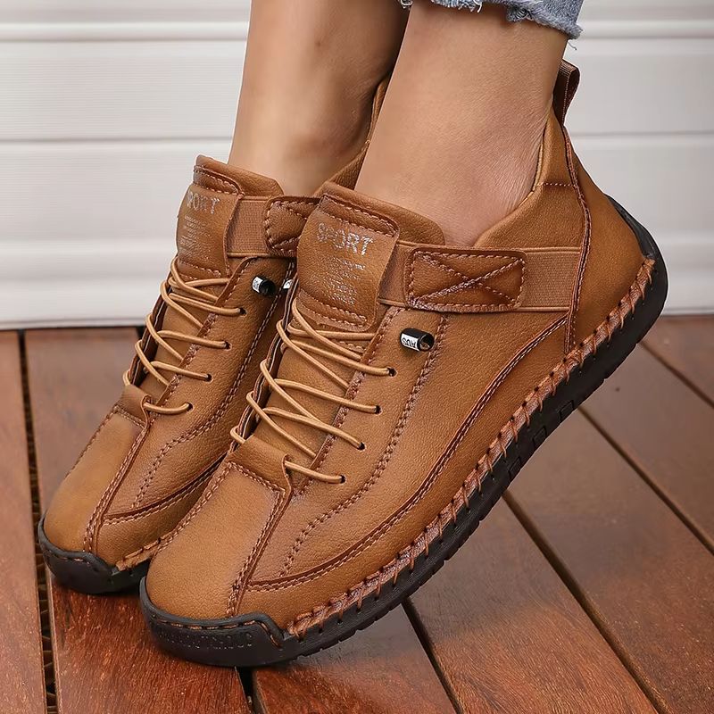 Womens MidTop Retro Workwear Boots  Fashionable British Style AntiSlip Shoes 6