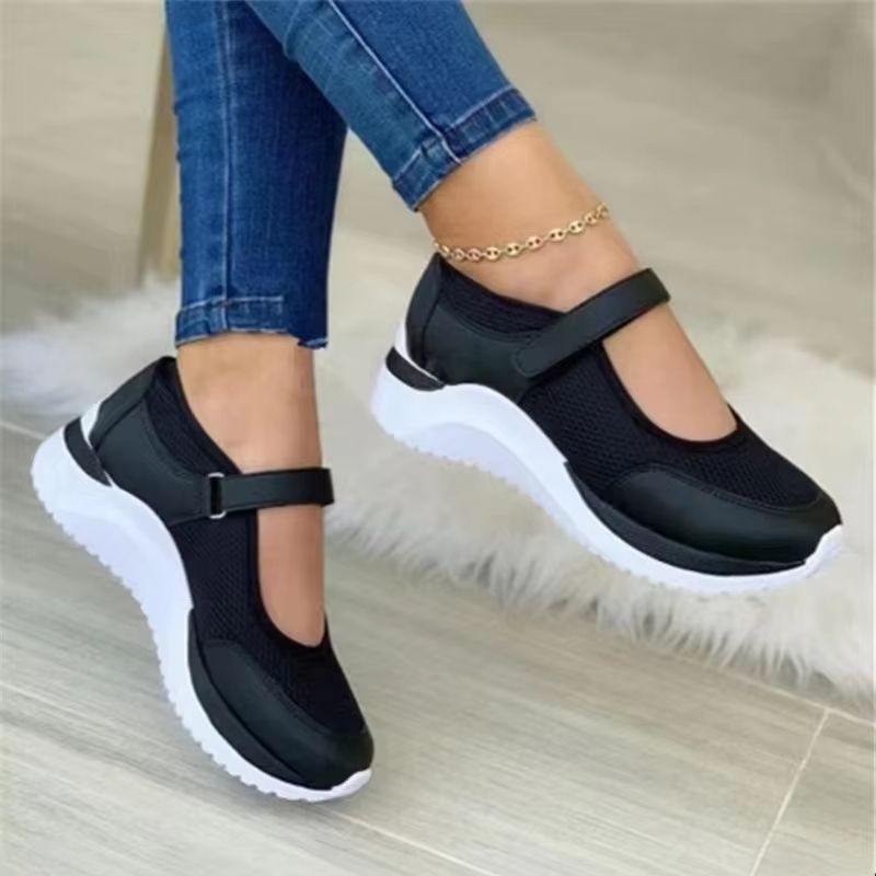 Womens Thick Sole Sneakers  Round Toe Knitted Casual Walking Shoes In Plus Sizes 2